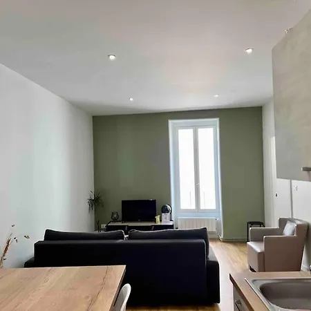 New Cosy Plein Centre Augustins A 아파트